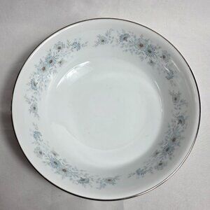 Noritake Inverness Round Serving Bowl 9 Inch White with Blue Flowers 6716